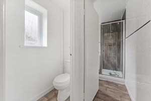 Photo 17- click for photo gallery